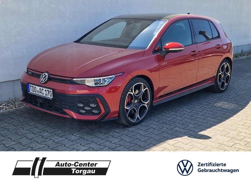 Volkswagen Golf 2024