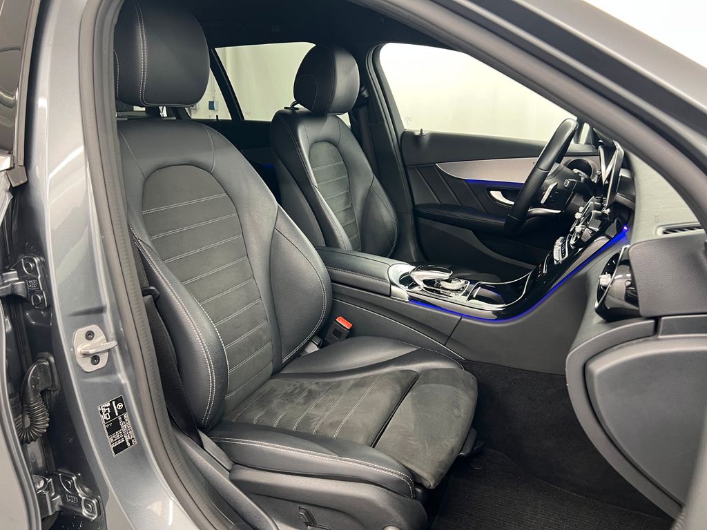 Mercedes-Benz C 300 2021