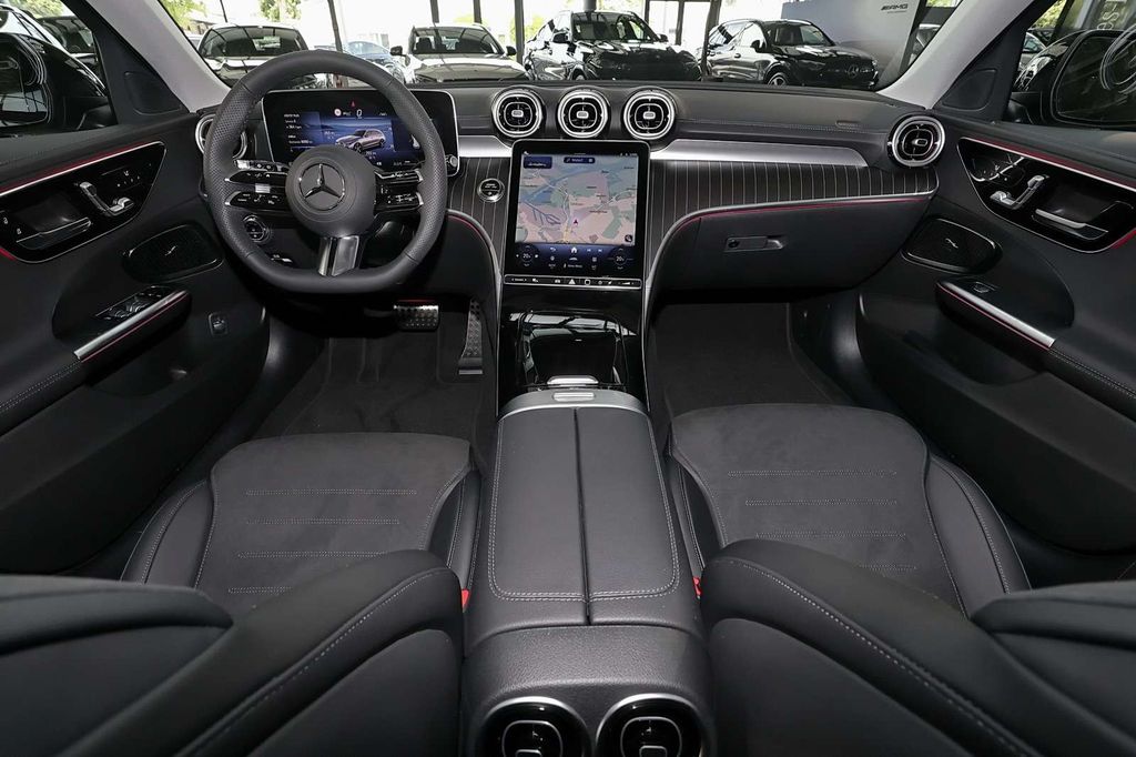 Mercedes-Benz C 200 2025