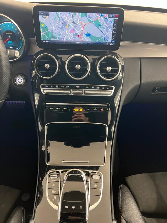 Mercedes-Benz C 300 2021