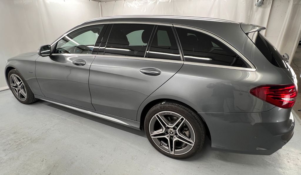 Mercedes-Benz C 300 2021