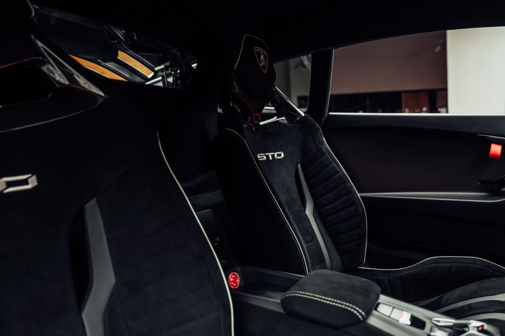 Lamborghini Huracán 2023