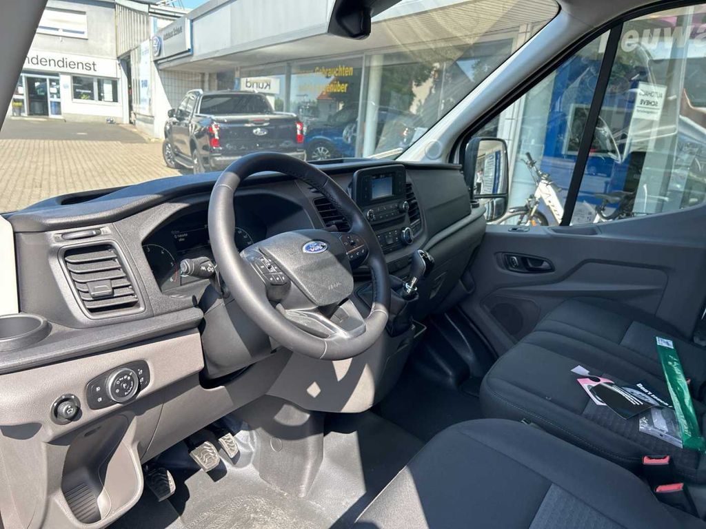 Ford Transit 2023