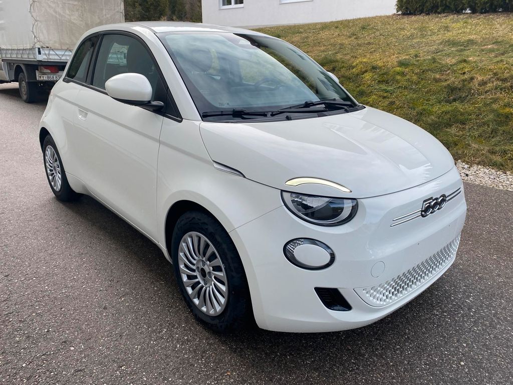 Fiat 500e 2024