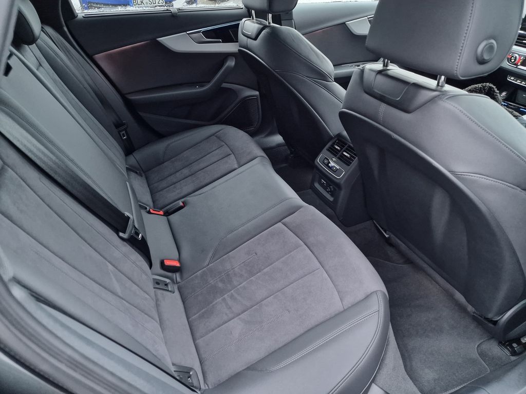 Audi A4 2022