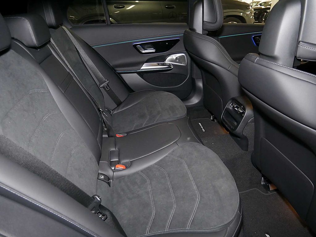 Mercedes-Benz E 450 2025