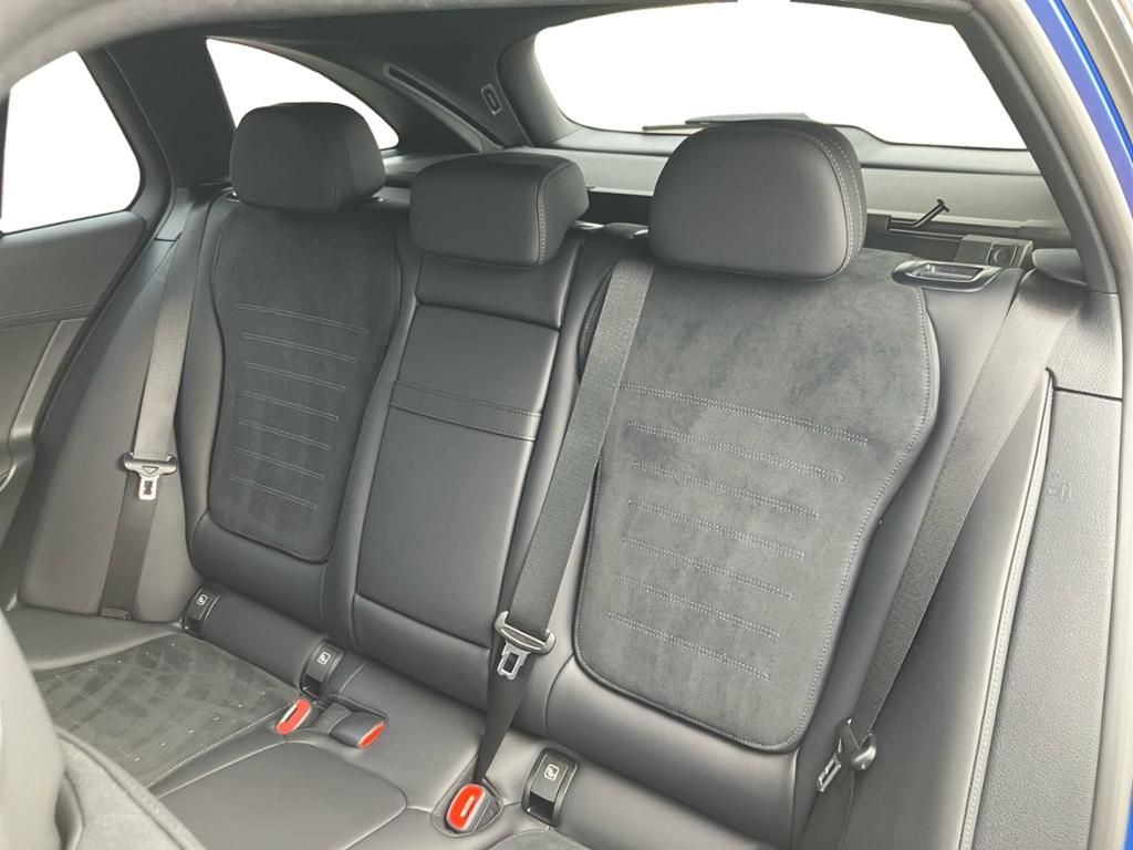 Mercedes-Benz C 300 2024