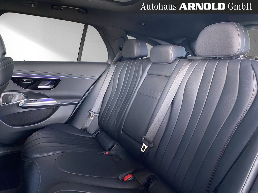 Mercedes-Benz E 300 2023