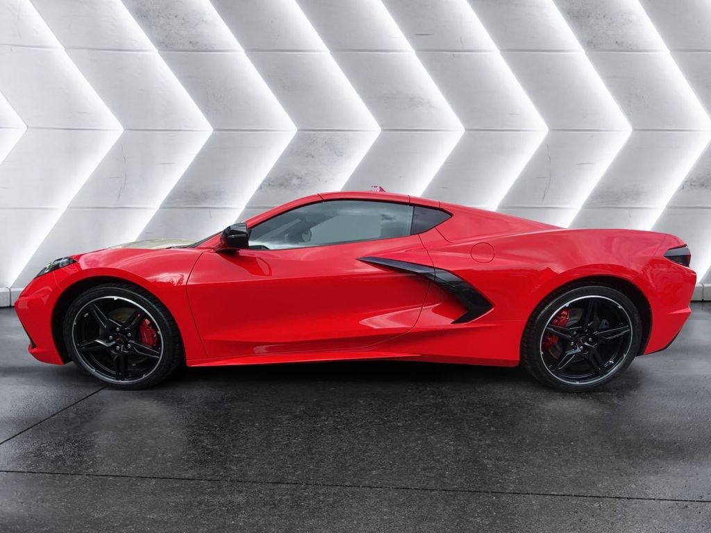 Corvette C8 2025