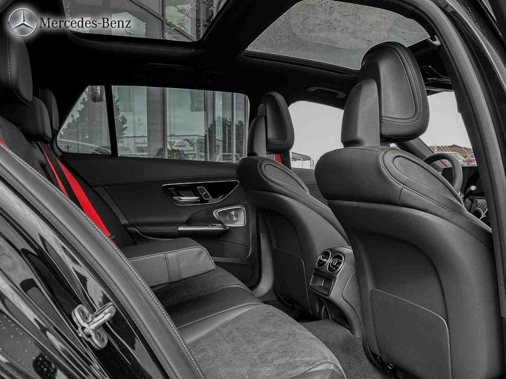 Mercedes-Benz C 300 2025