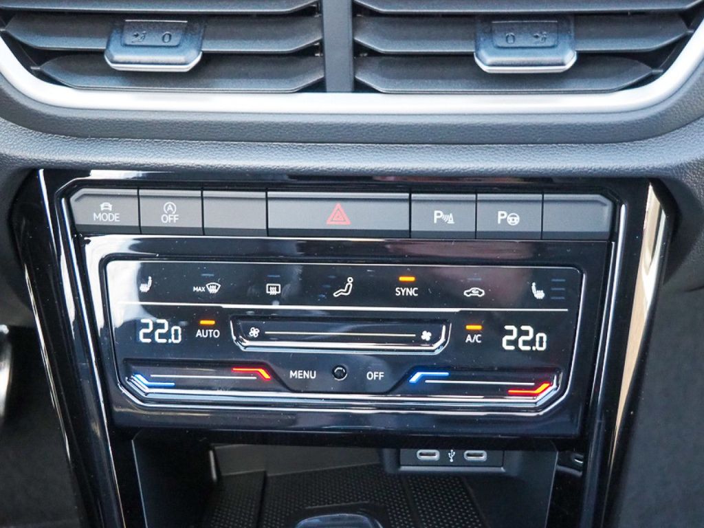 Volkswagen T-Roc 2025