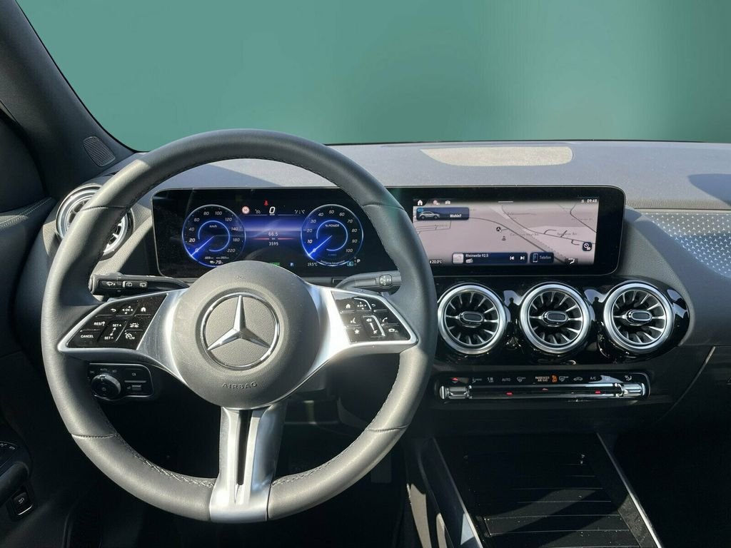 Mercedes-Benz EQA 2024