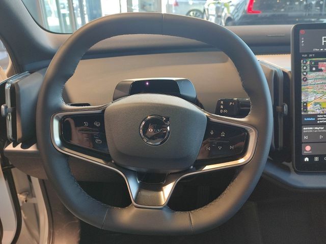 Volvo EX30 2025