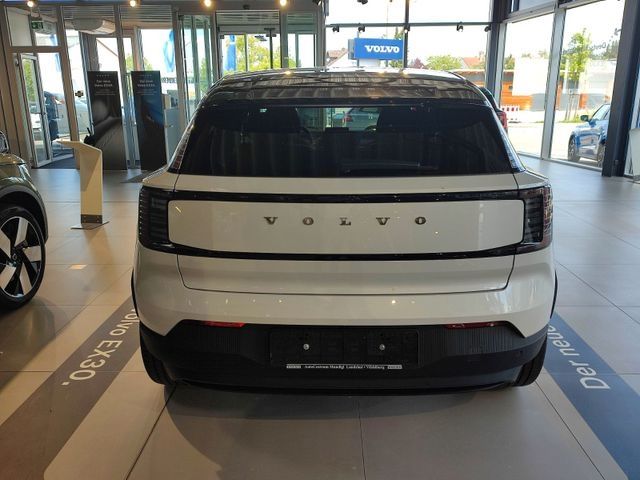 Volvo EX30 2025