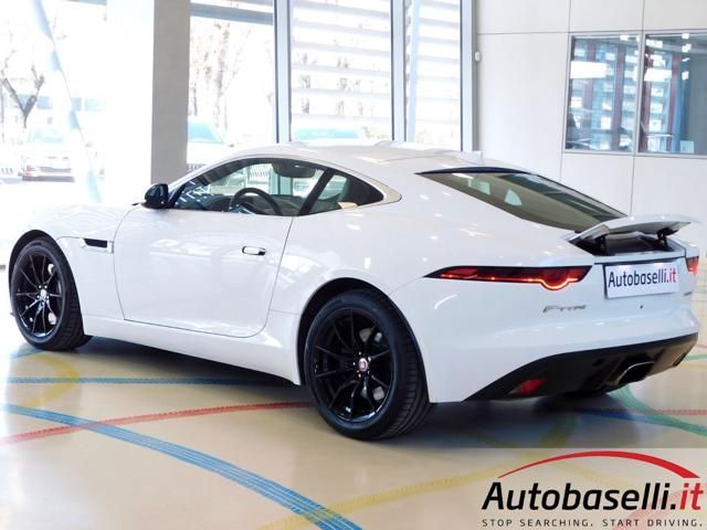 Jaguar F-Type 2018