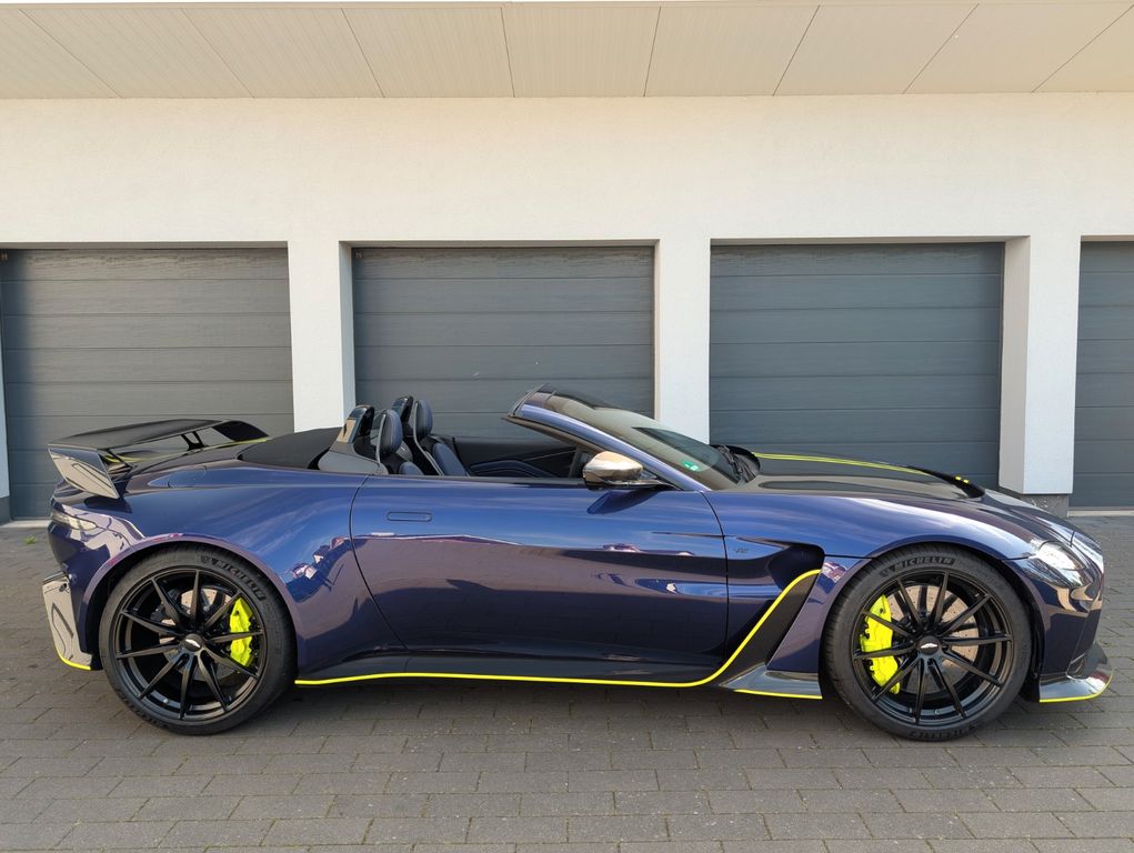 Aston Martin V12 Vantage 2023