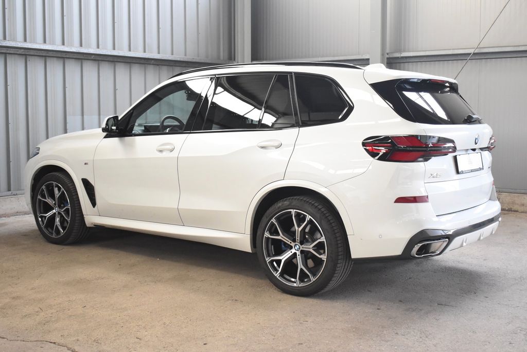 BMW X5 2023