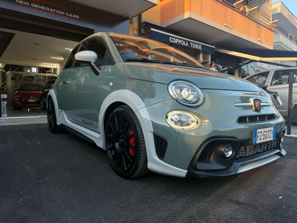 Abarth 695 2020