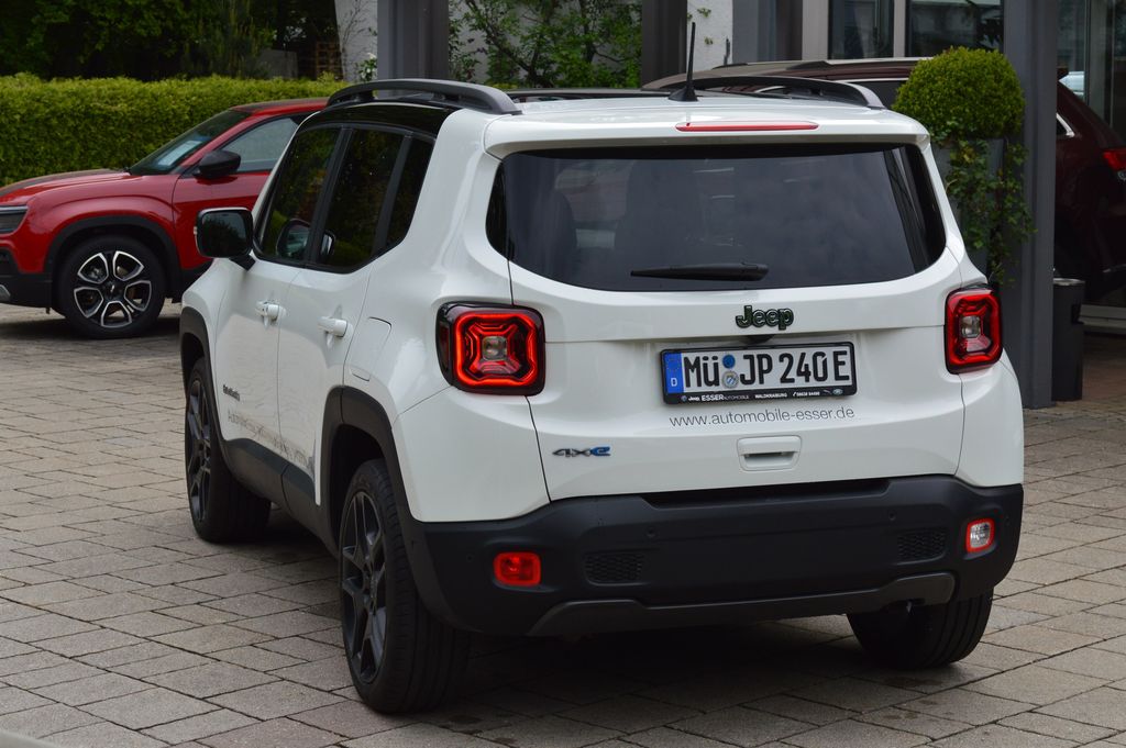 Jeep Renegade 2023