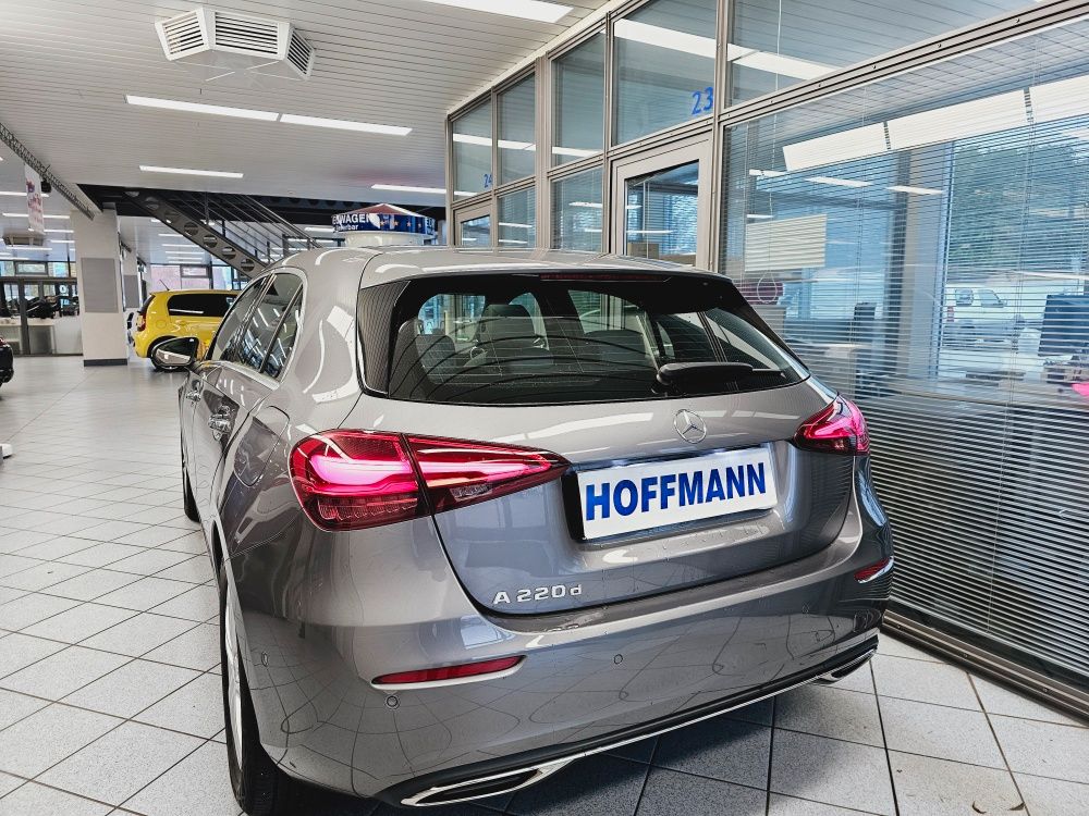 Mercedes-Benz A 220 2023