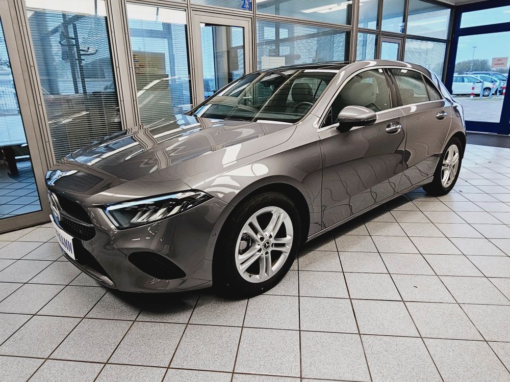 Mercedes-Benz A 220 2023