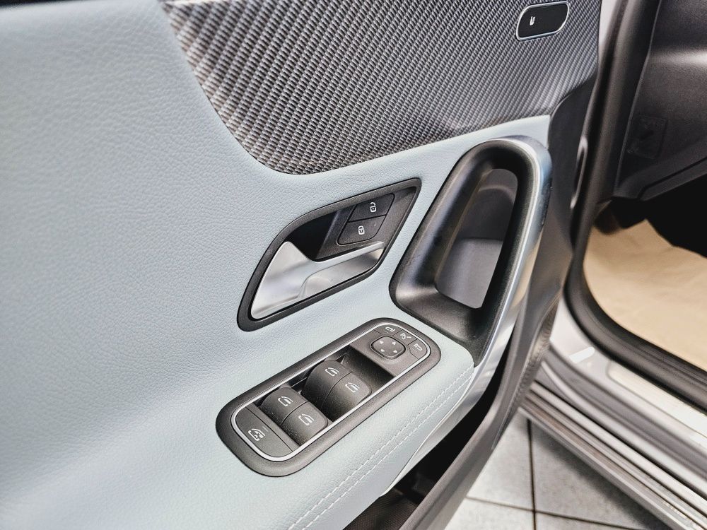 Mercedes-Benz A 220 2023