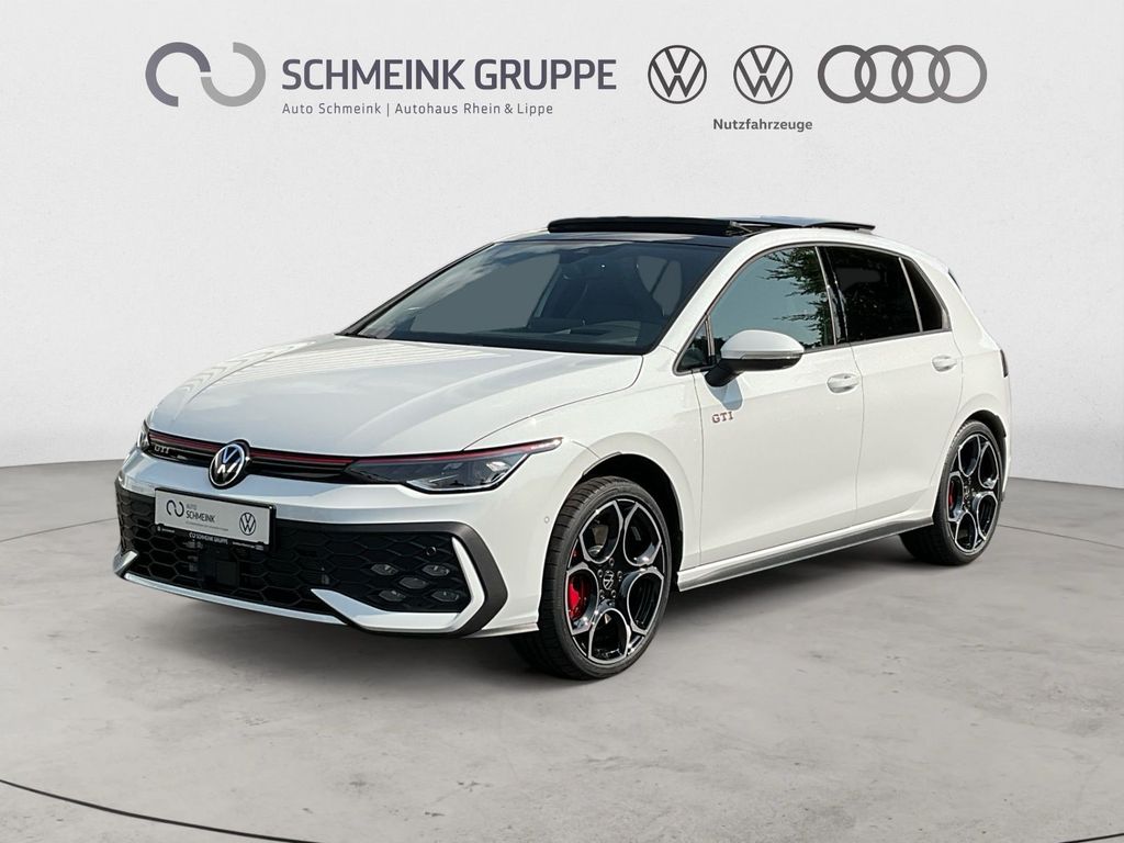Volkswagen Golf 2025