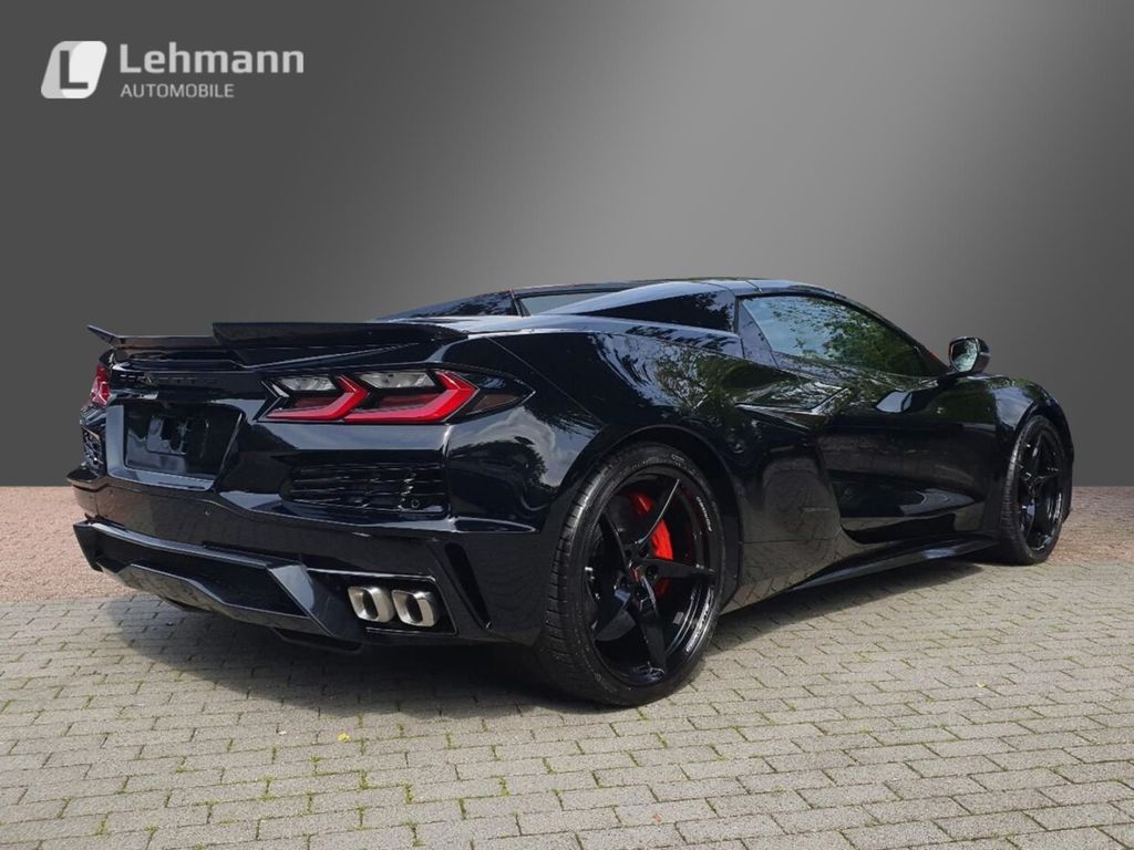 Corvette C8