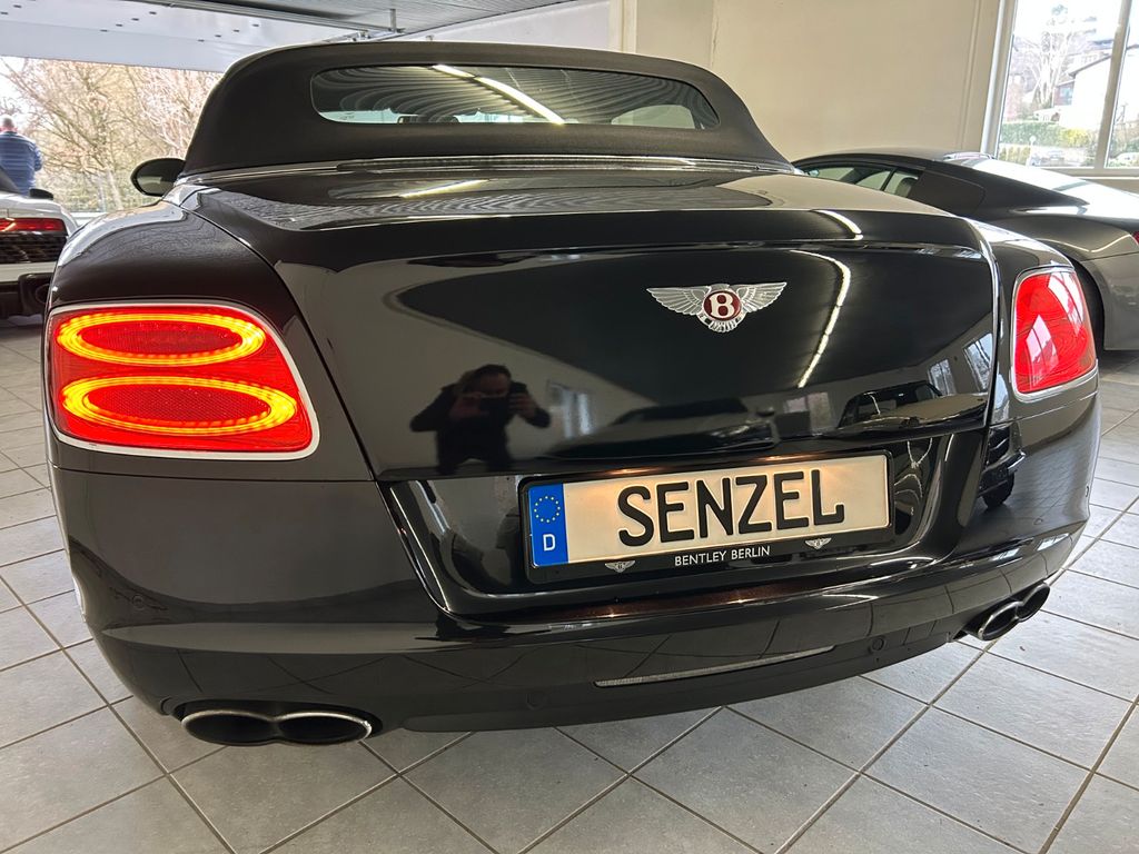 Bentley Continental GTC 2013