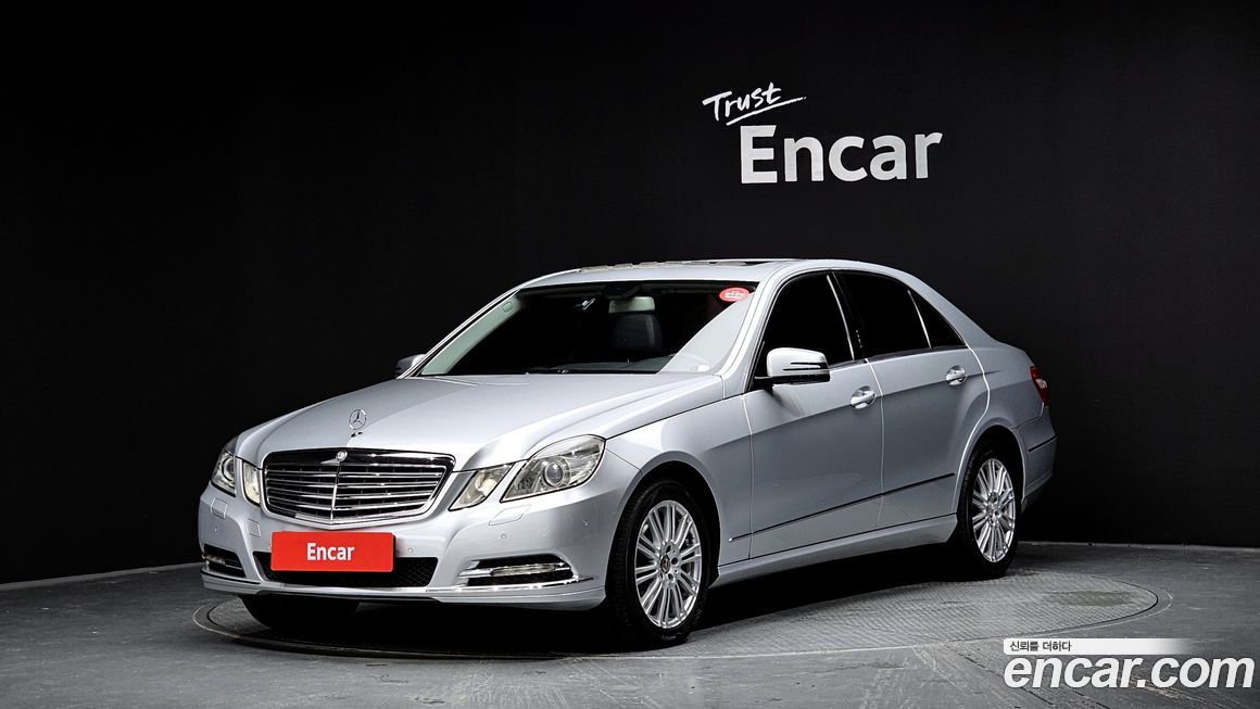 Mercedes-Benz E-Class 2011