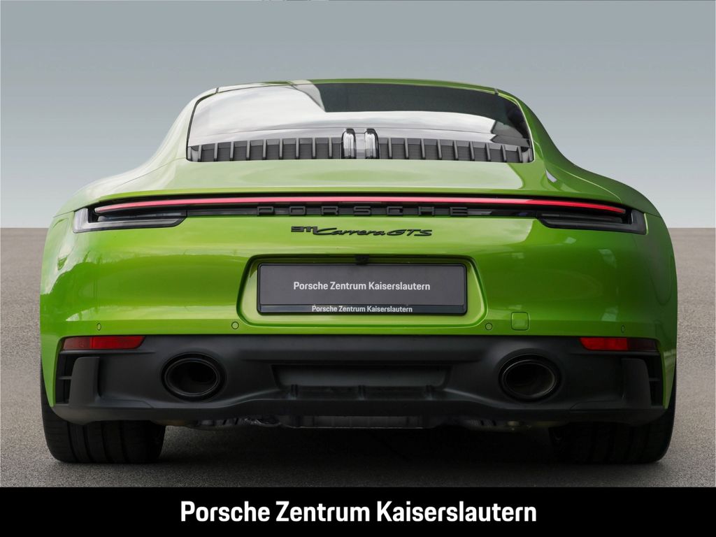 Porsche 992 2023