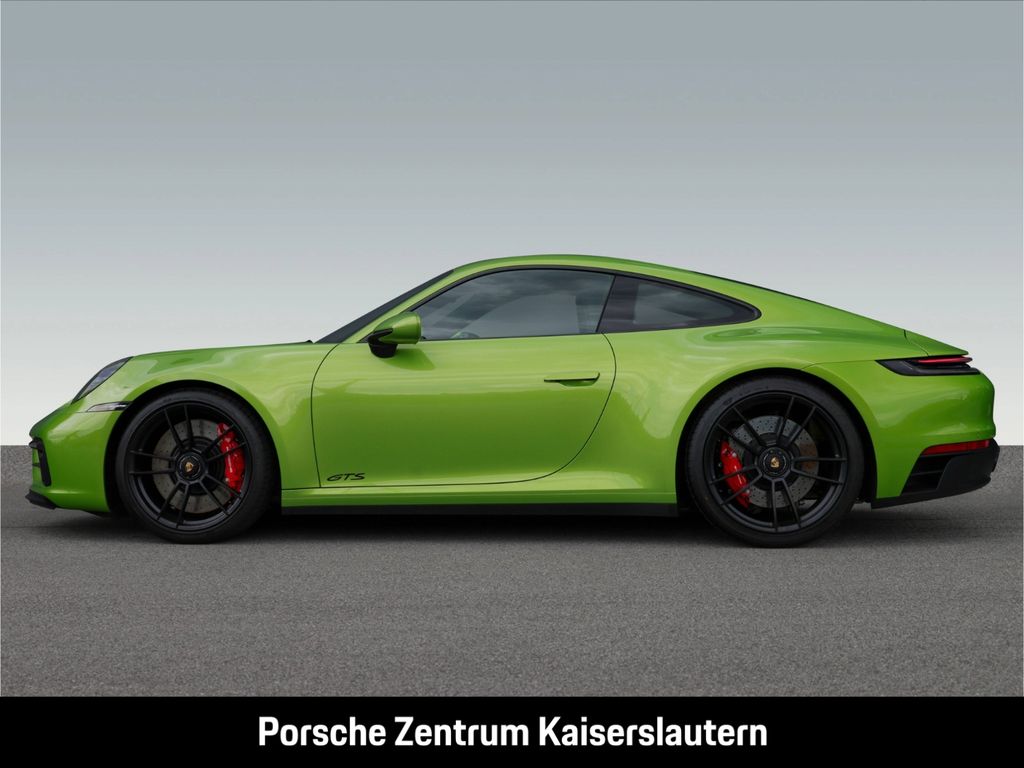Porsche 992 2023