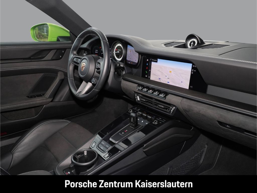 Porsche 992 2023