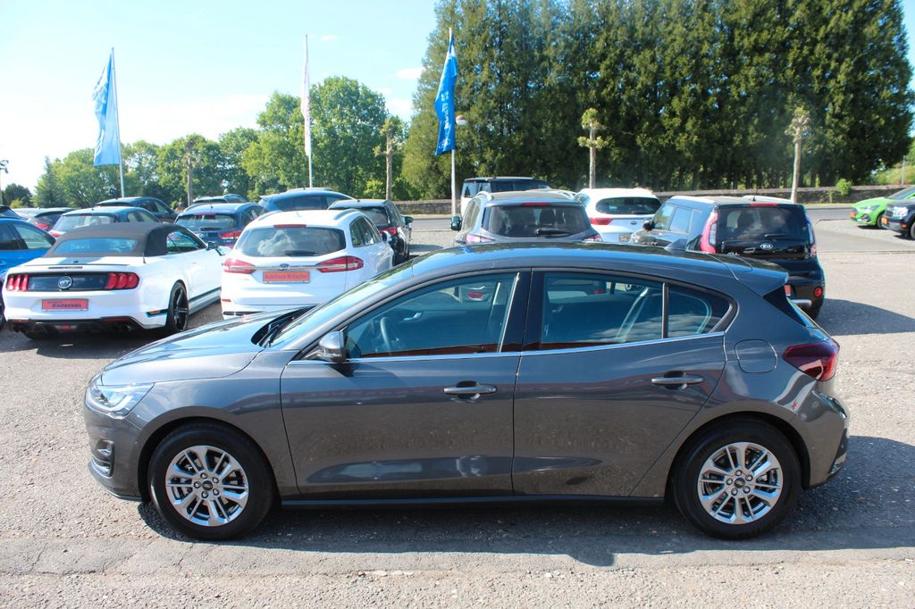 Ford Focus 2023