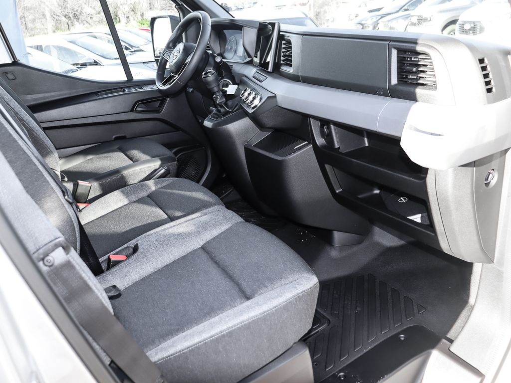 Nissan Interstar 2025