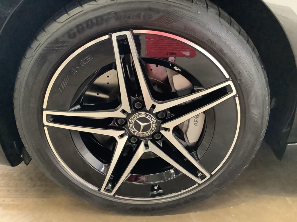 Mercedes-Benz C 300 2024