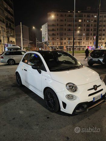 Abarth 595 2023
