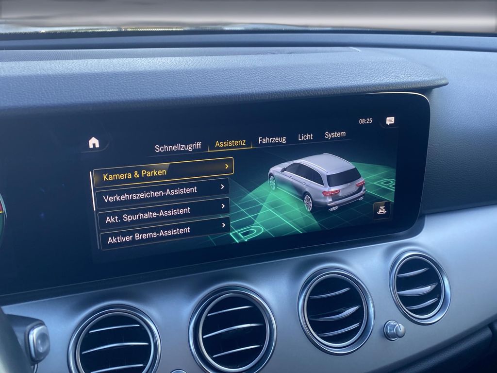 Mercedes-Benz E 300 2021