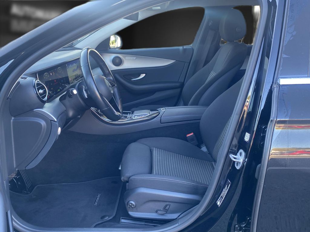 Mercedes-Benz E 300 2021