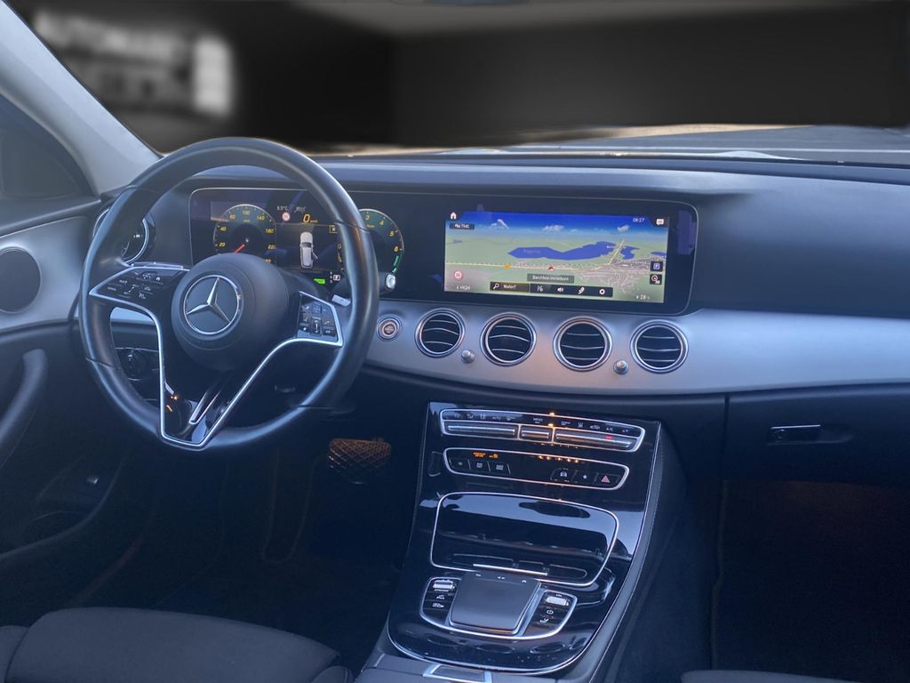 Mercedes-Benz E 300 2021