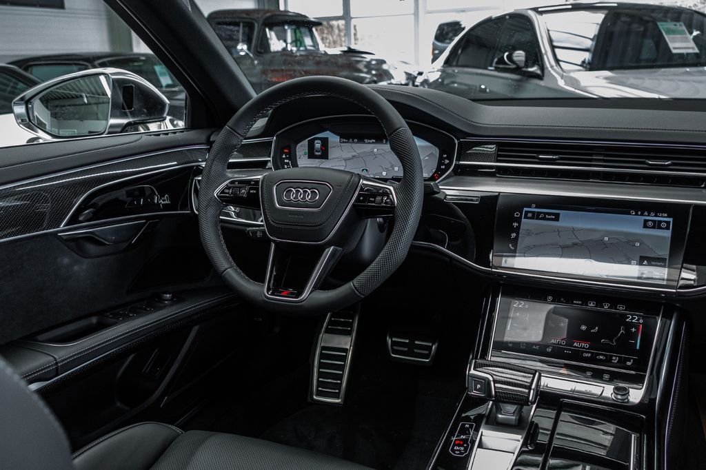 Audi S8 2024