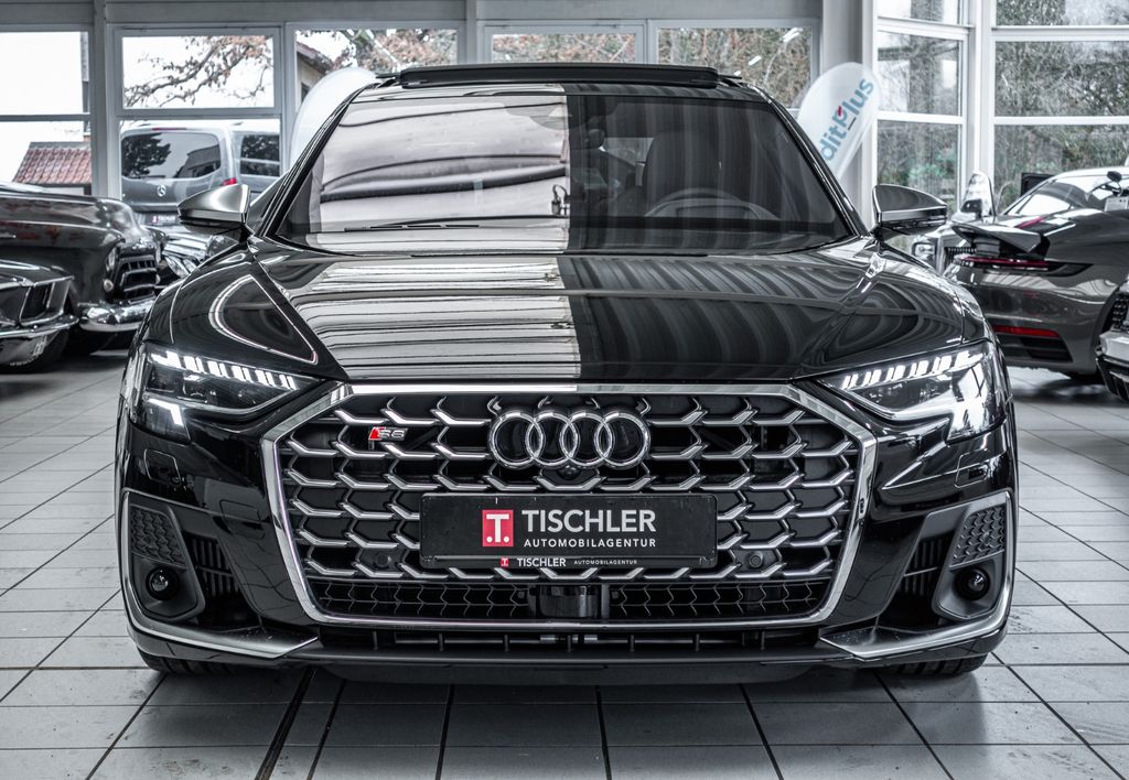 Audi S8 2024