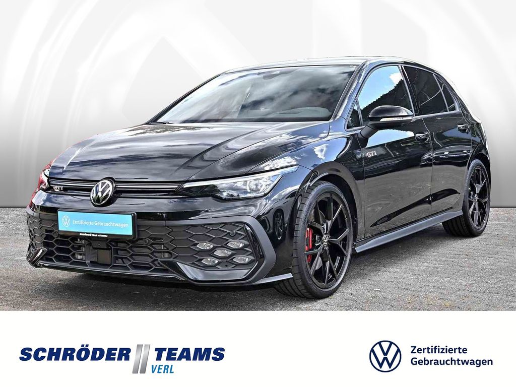 Volkswagen Golf 2024