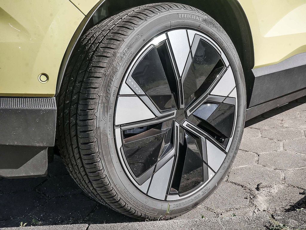 Volvo EX30 2025