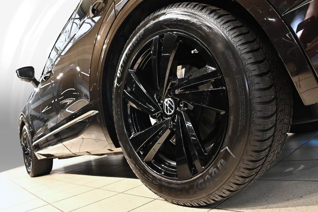 Volkswagen Touareg 2025