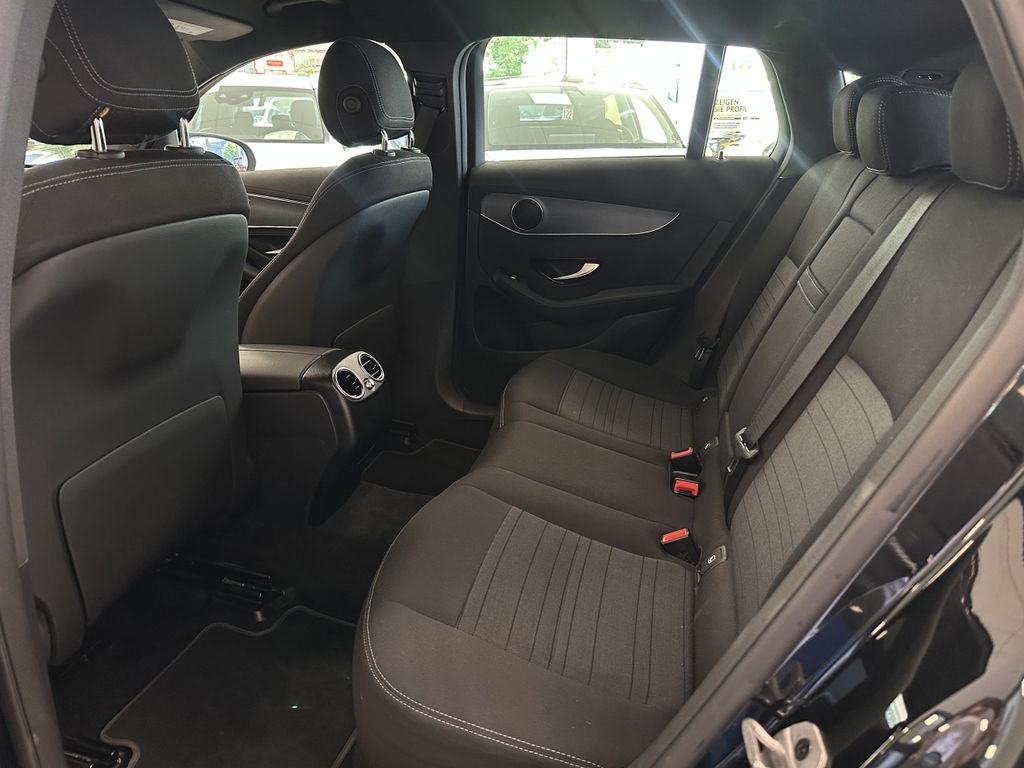 Mercedes-Benz EQC 2021