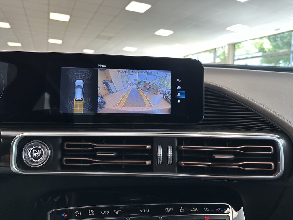 Mercedes-Benz EQC 2021