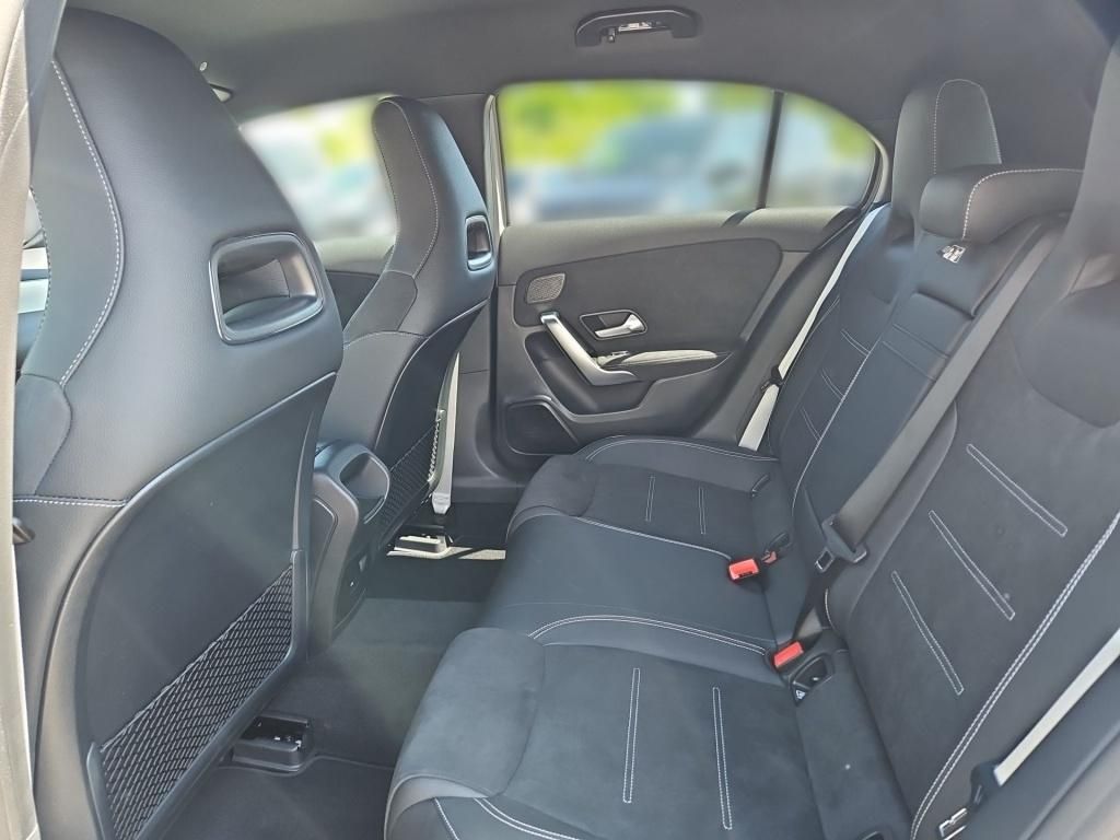 Mercedes-Benz A 250 2025