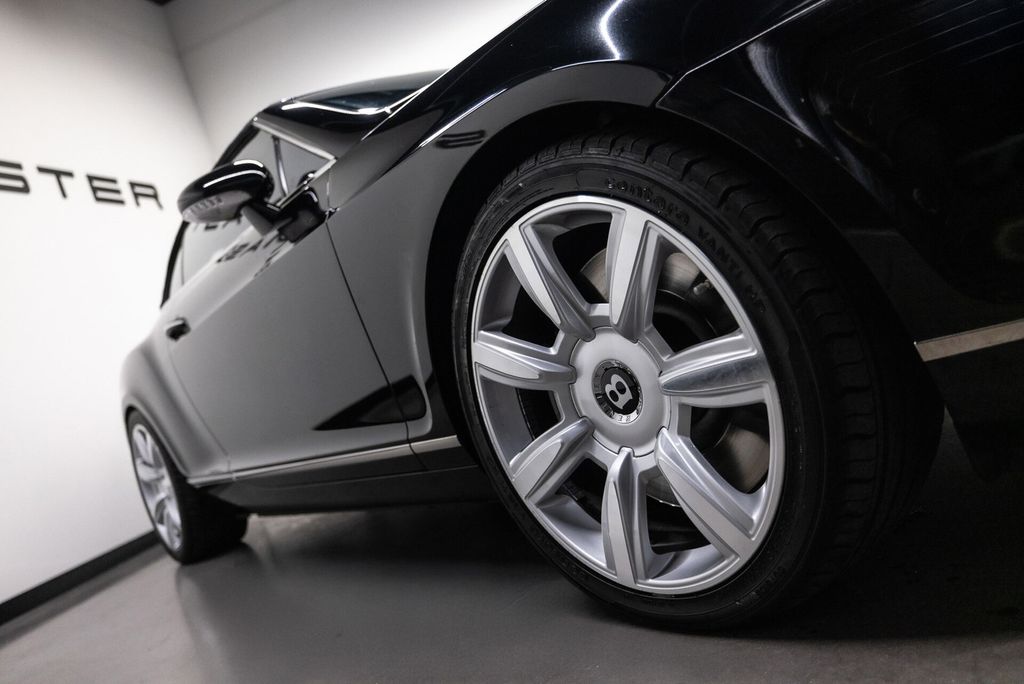 Bentley Continental GTC 2008