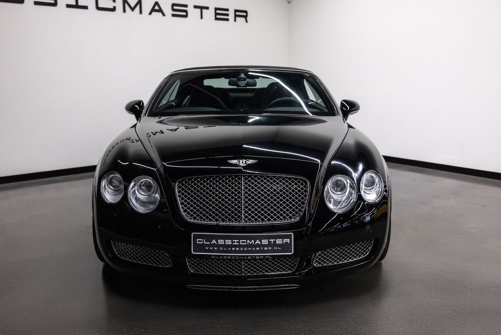 Bentley Continental GTC 2008
